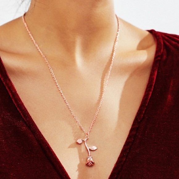 3/$35 🎉JUST IN! Rose Gold Necklace